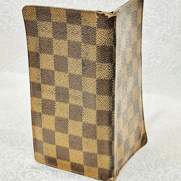 Louis Vuitton damier cardholder - Picture 8 of 9